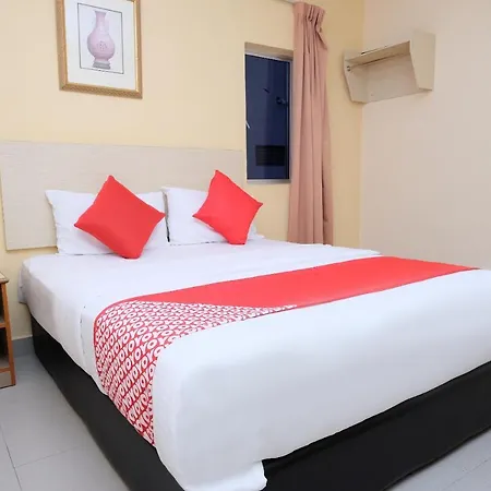 Super Oyo 635 Seven Days Hotel Raub Exterior photo