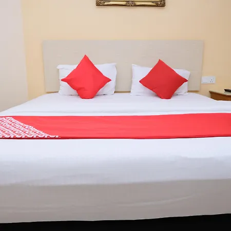 Super Oyo 635 Seven Days Hotel Raub Exterior photo