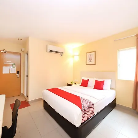 Super Oyo 635 Seven Days Hotel Raub Exterior photo