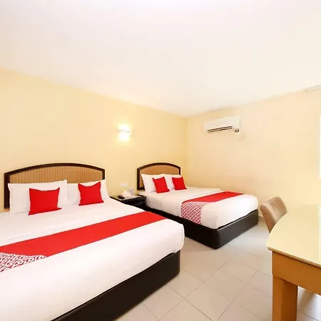 Super Oyo 635 Seven Days Hotel Raub Exterior photo