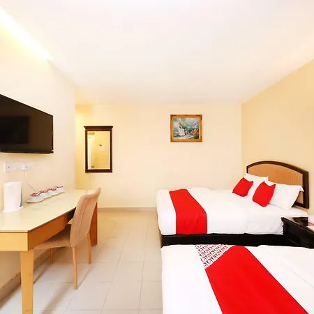 Super Oyo 635 Seven Days Hotel Raub Exterior photo