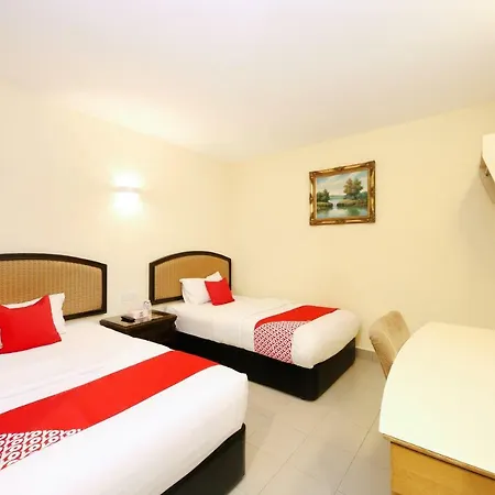 Super Oyo 635 Seven Days Hotel Raub Exterior photo