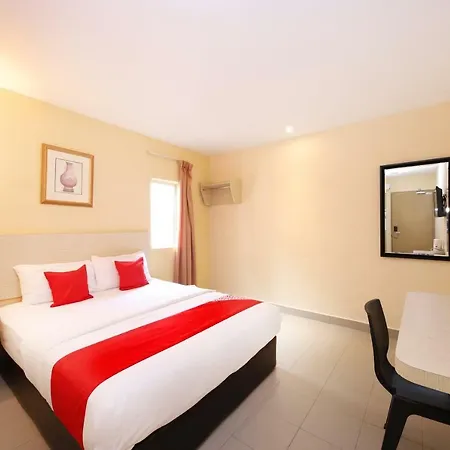 Super Oyo 635 Seven Days Hotel Raub Exterior photo