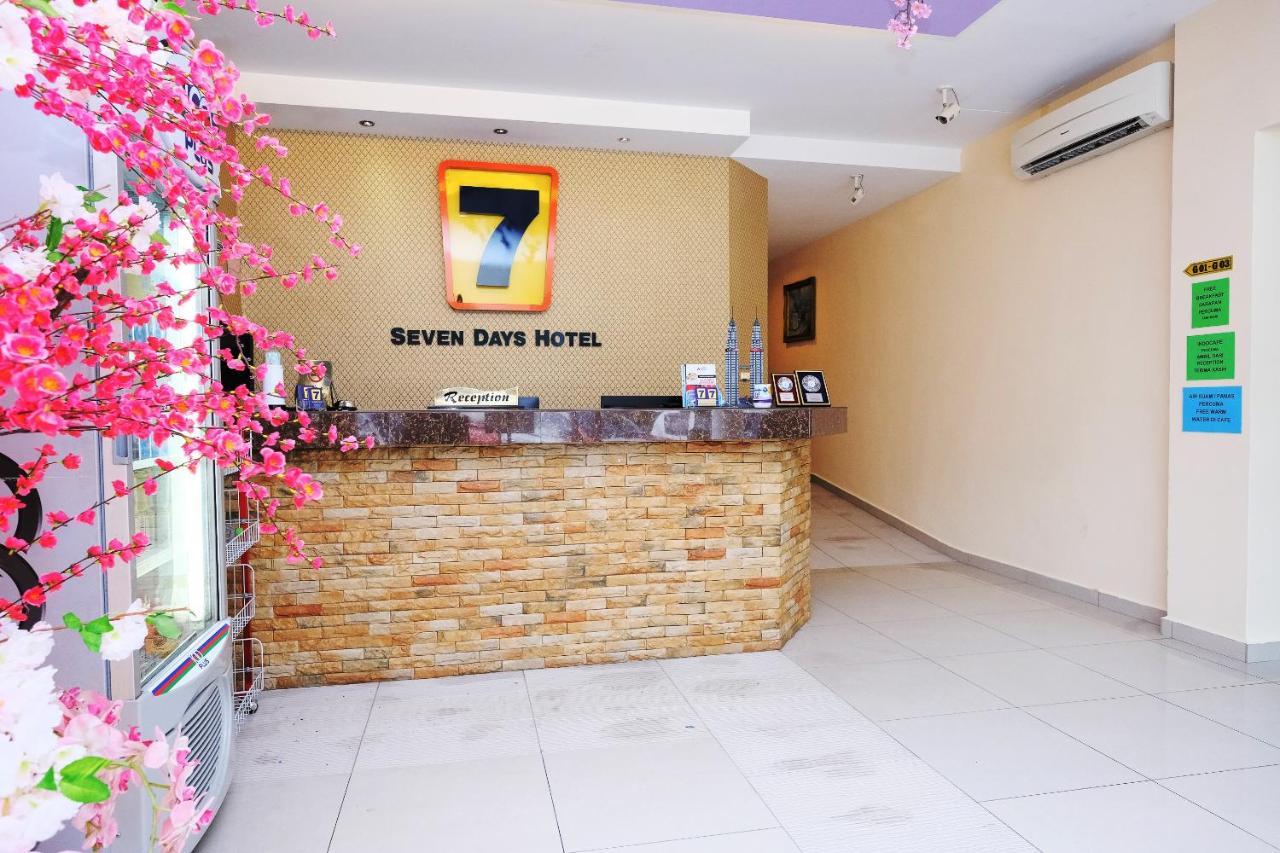 Hotel Super Oyo 635 Seven Days