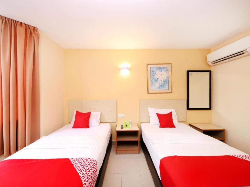 Super Oyo 635 Seven Days Hotel Raub