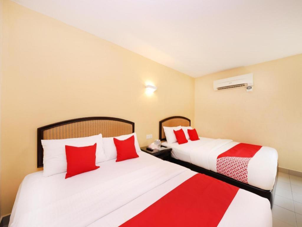 Super Oyo 635 Seven Days Hotel Raub