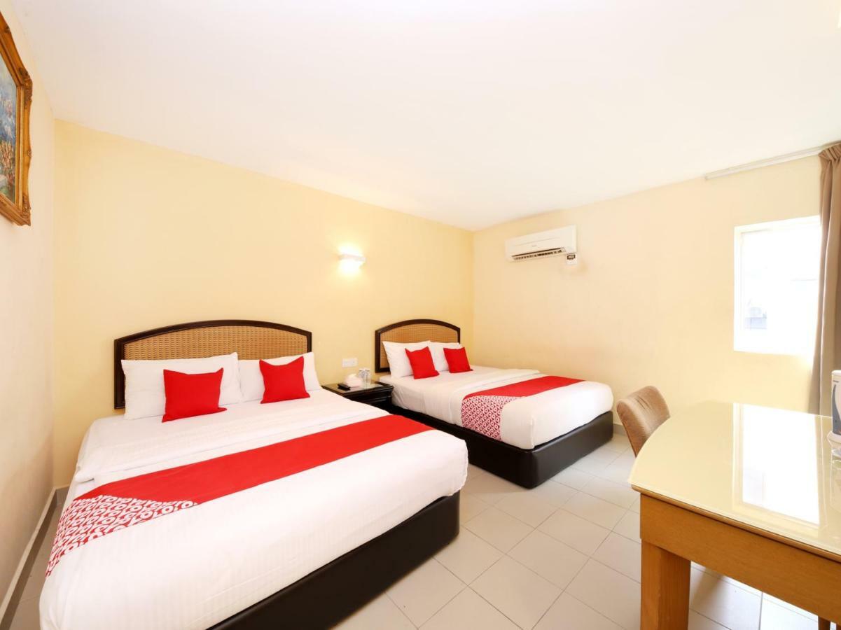 Super Oyo 635 Seven Days Hotel Raub