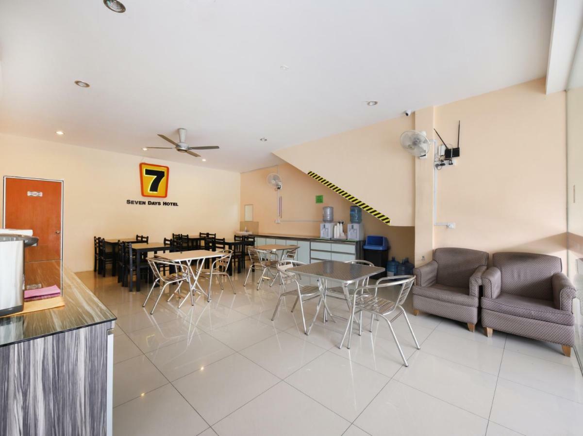 Hotel Super Oyo 635 Seven Days 2*