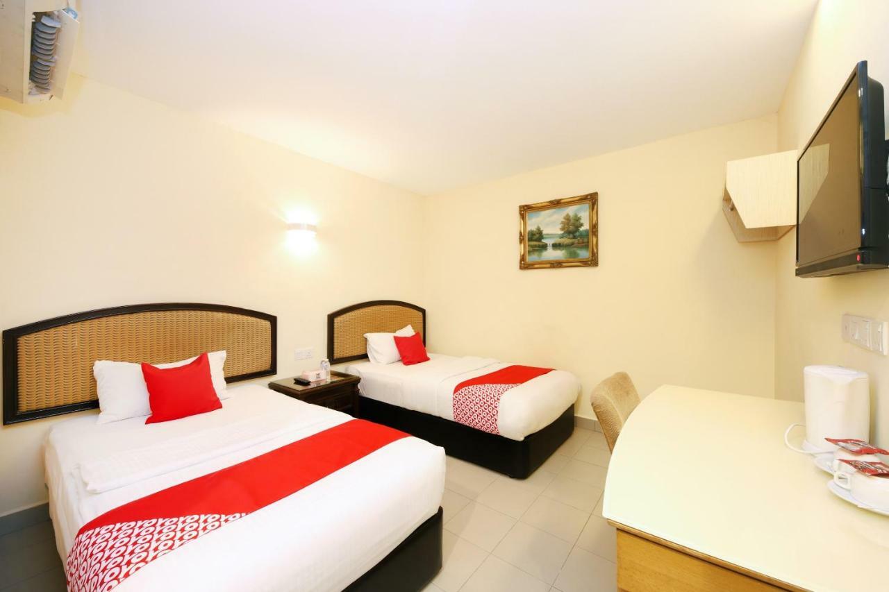 Hotel Super Oyo 635 Seven Days Raub